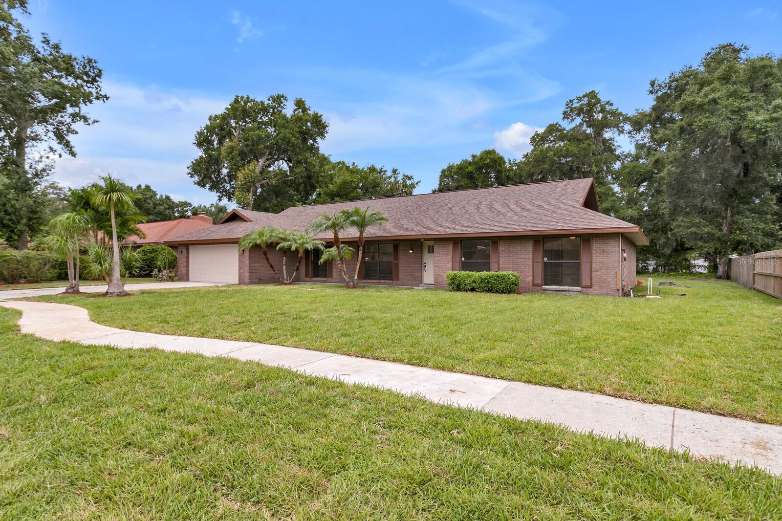 Details for 2216 Wildwood Hollow Drive, VALRICO, FL 33596