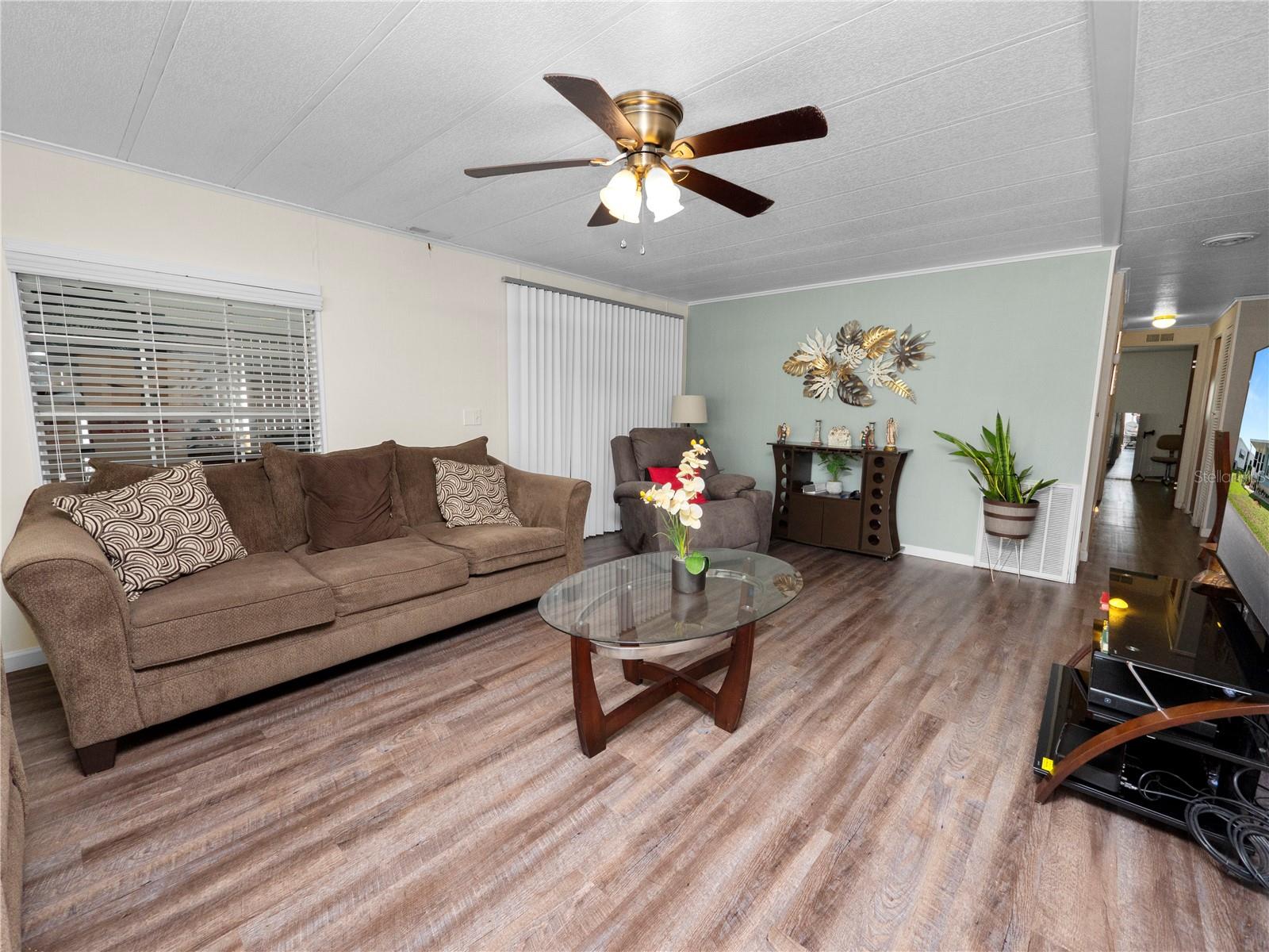 Image 6 of 67 For 2055 Floral Avenue 42