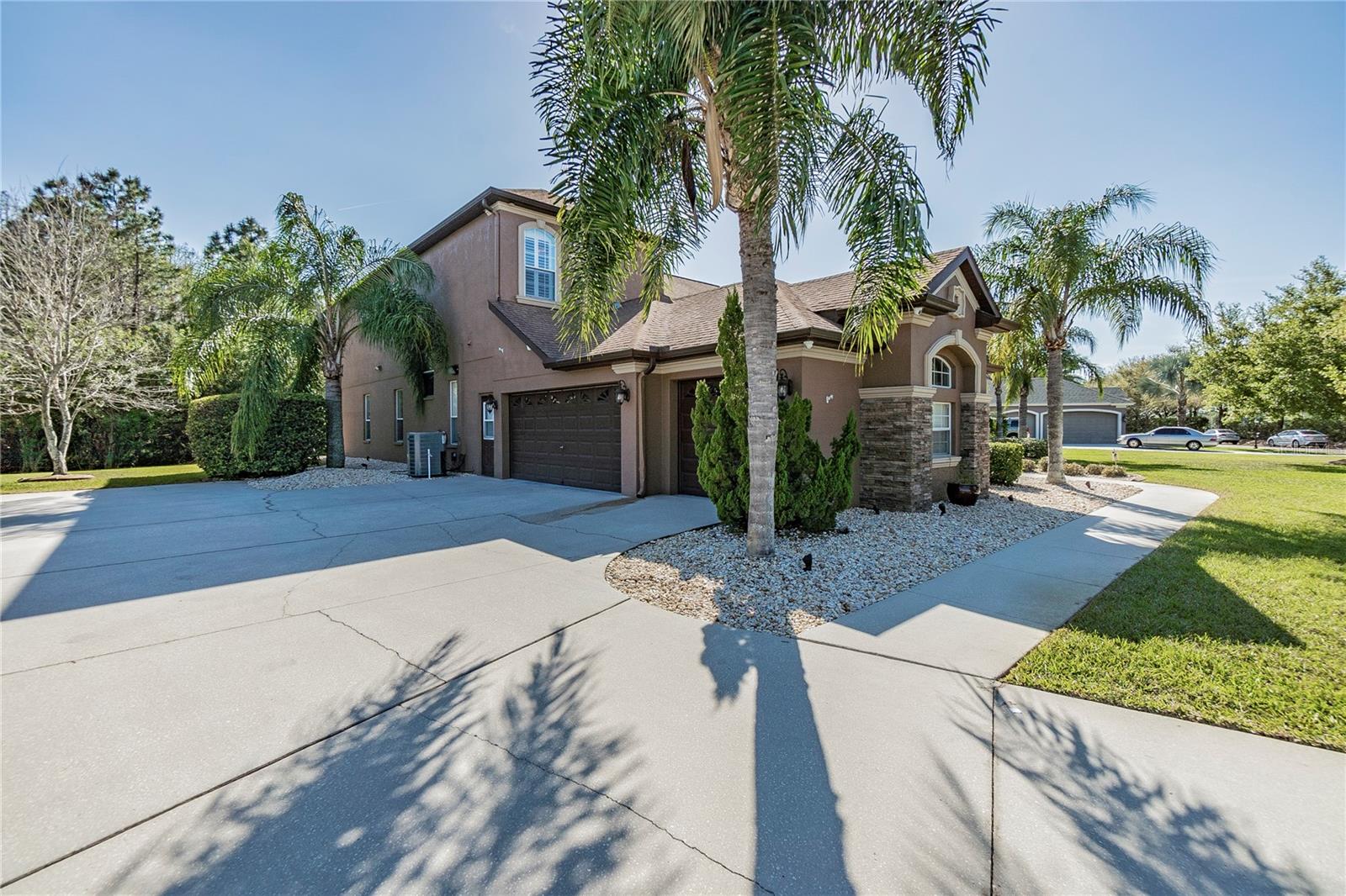 Listing photo id 54 for 15706 Blue Star Court