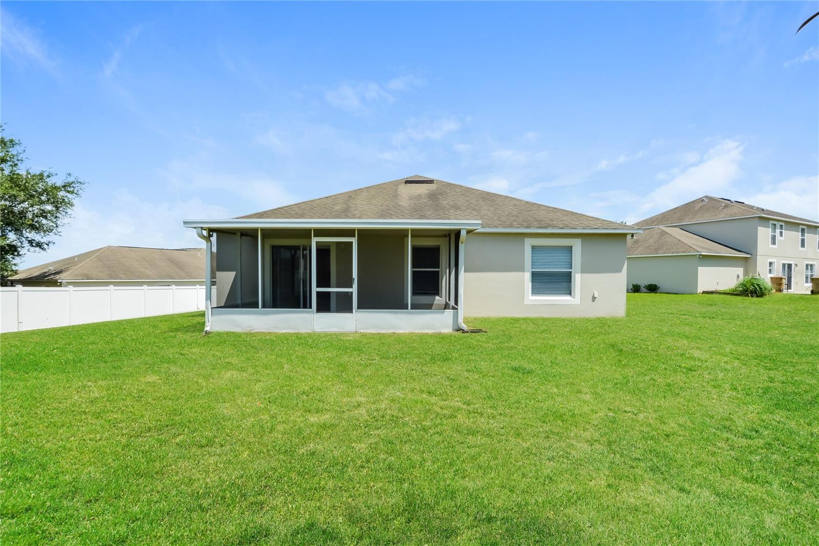 Image 20 of 24 For 31817 Sunpark Circle