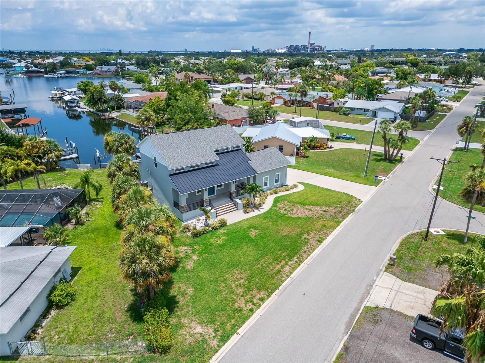 Image 81 of 87 For 6304 Spanish Main Drive