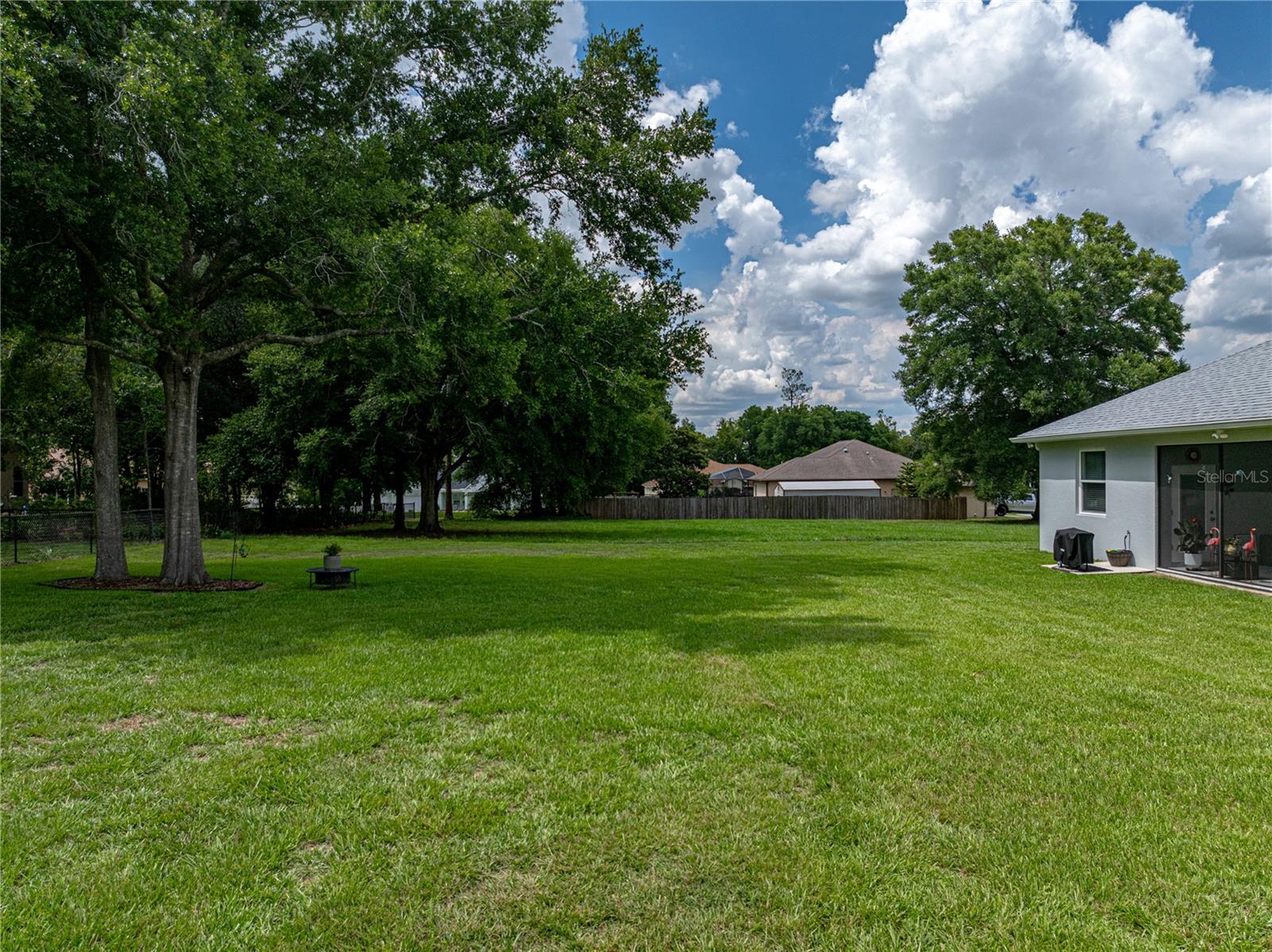 Listing photo id 63 for 11521 Pine Hollow Way