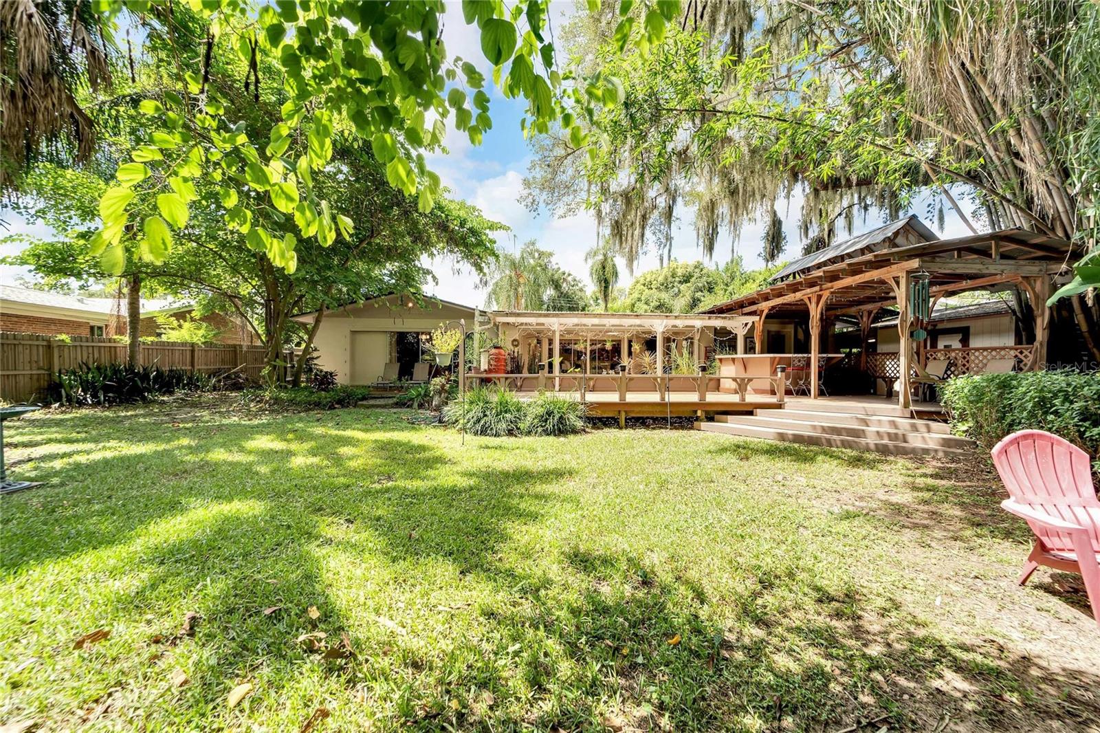 Listing photo id 63 for 806 Fig Tree Lane