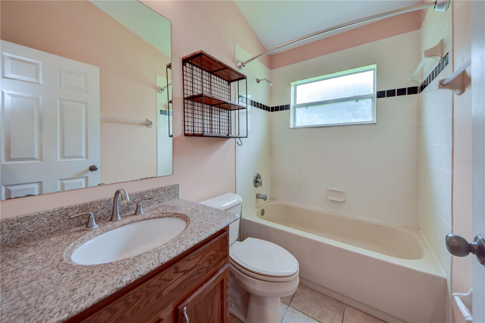 Listing photo id 26 for 1438 Emerald Hill Way