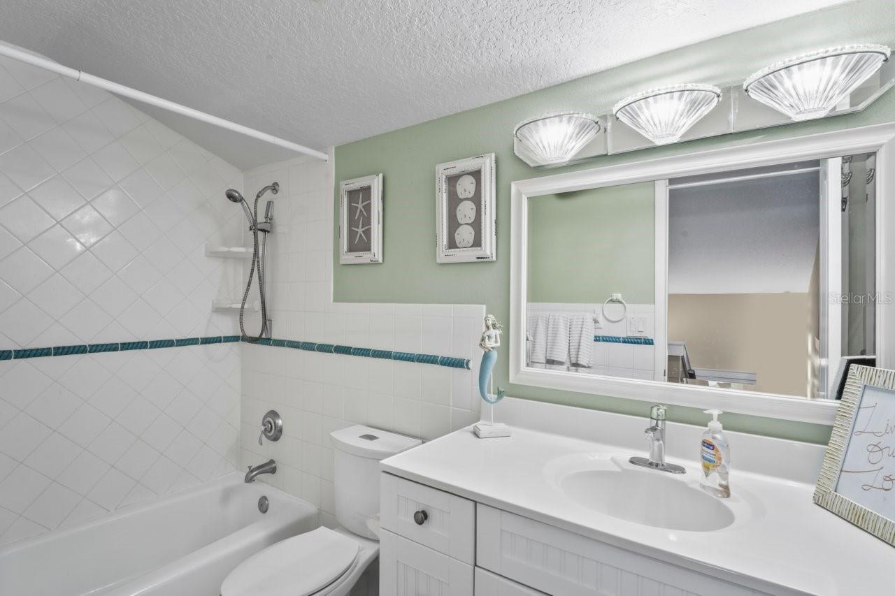 Image 41 of 75 For 13505 Boca Ciega Avenue