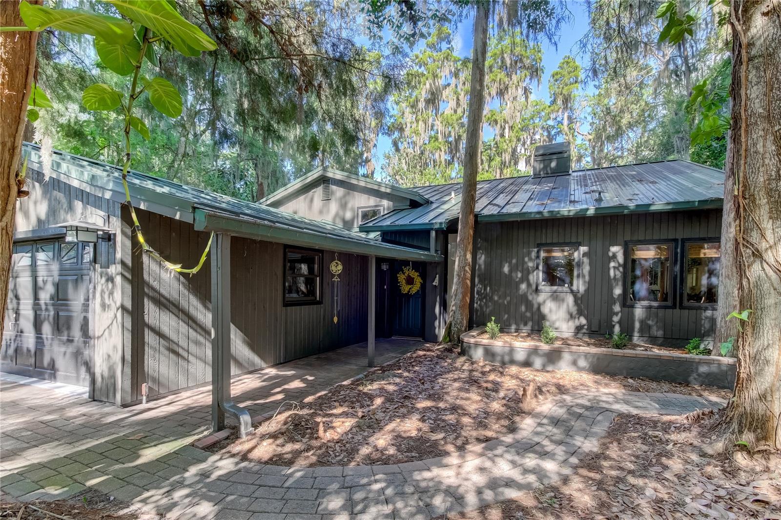 Details for 17210 Orangewood Drive, LUTZ, FL 33548