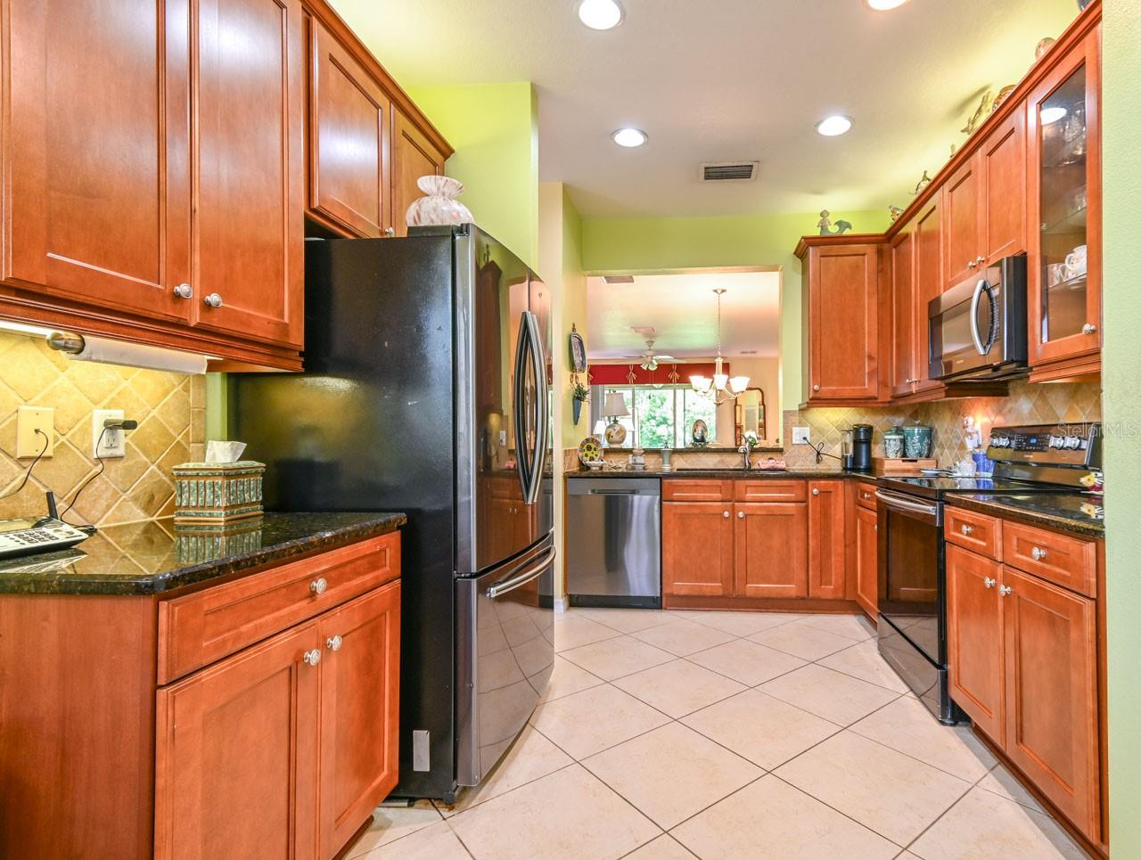 Listing photo id 9 for 16252 Amethyst Key Drive