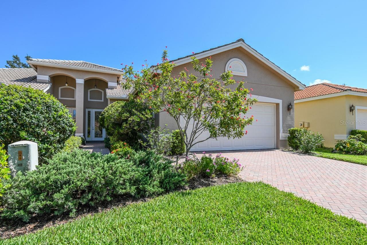 Listing photo id 2 for 16252 Amethyst Key Drive