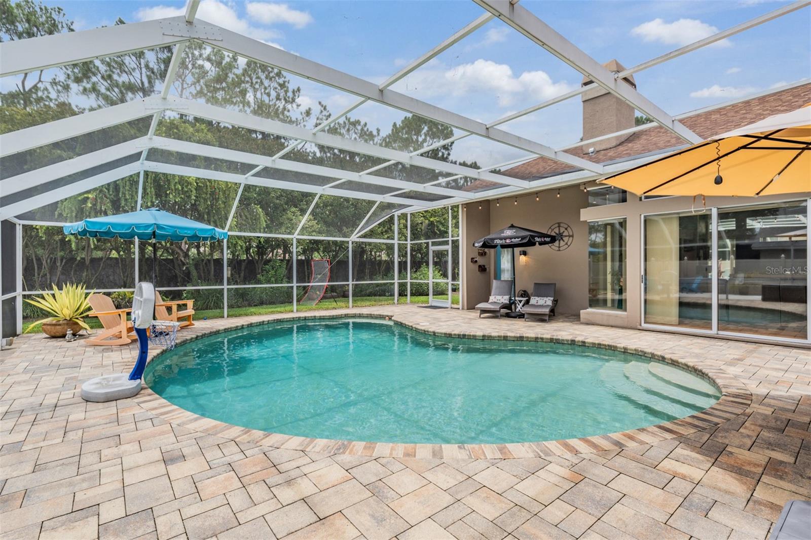 Image 32 of 52 For 17314 Hialeah Drive