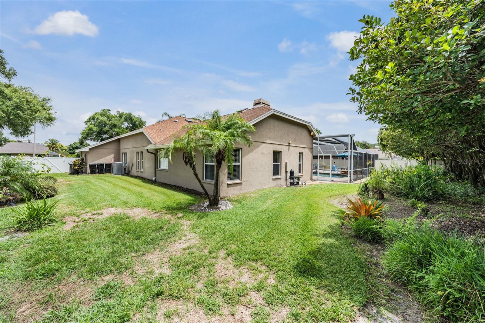 Image 36 of 52 For 17314 Hialeah Drive