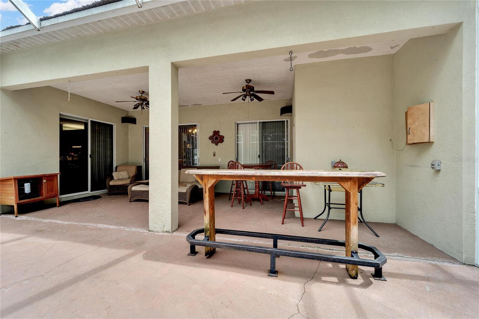 Listing photo id 46 for 12204 Bass Oak Court