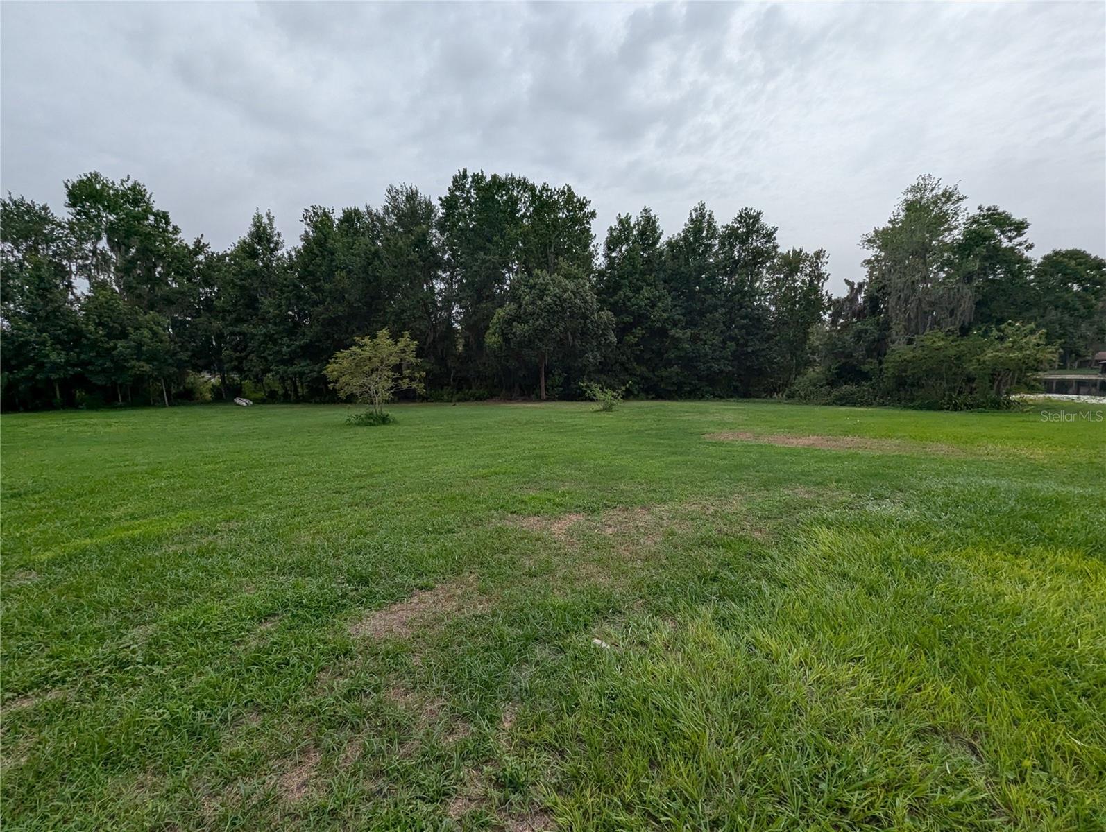 Listing photo id 34 for 18302 Hanna Road