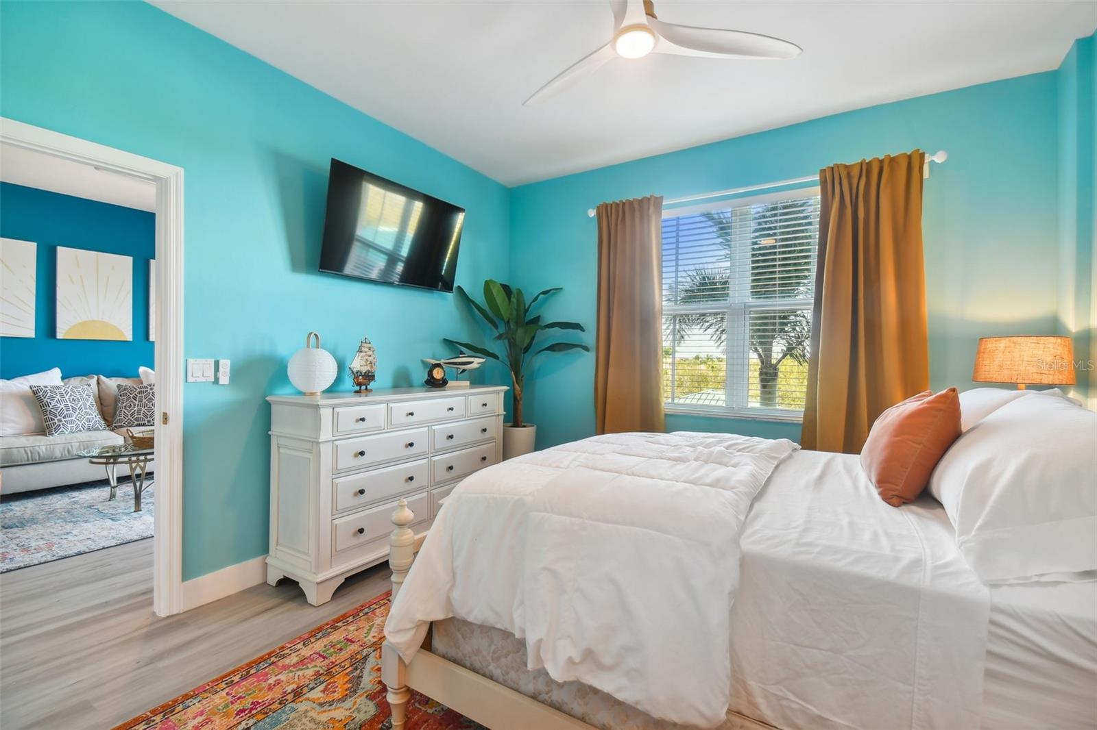 Image 30 of 55 For 2060 Matecumbe Key Road 2308