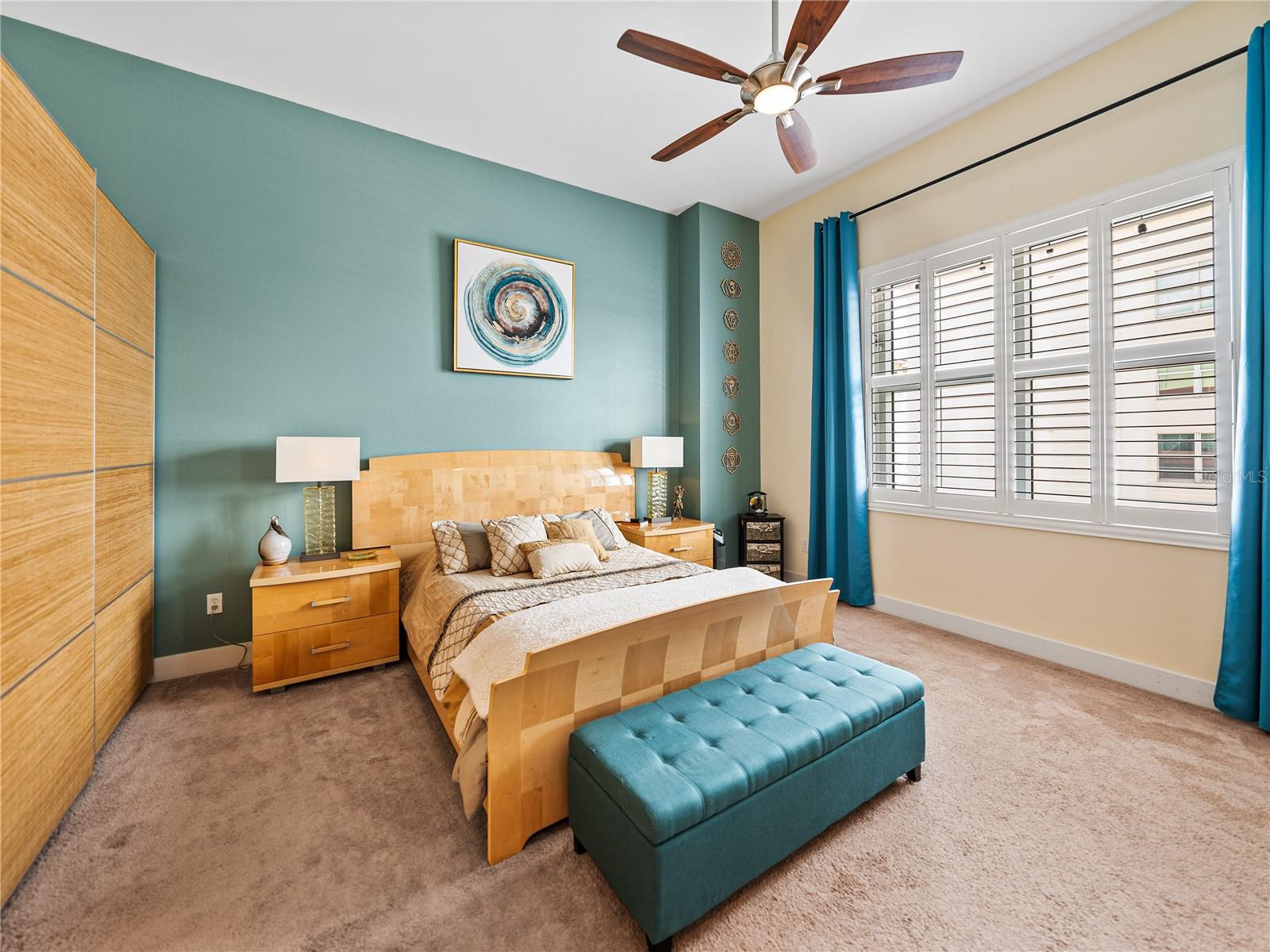 Listing photo id 27 for 1208 Kennedy Boulevard 733