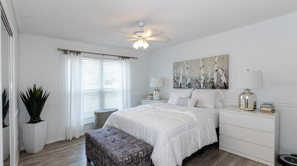 Listing photo id 9 for 9481 Highland Oak Drive 1104