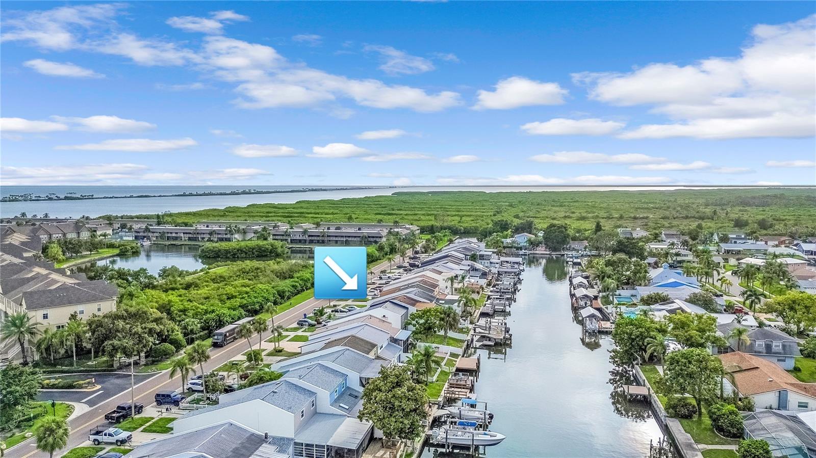 Listing photo id 57 for 8737 Bay Pointe Drive