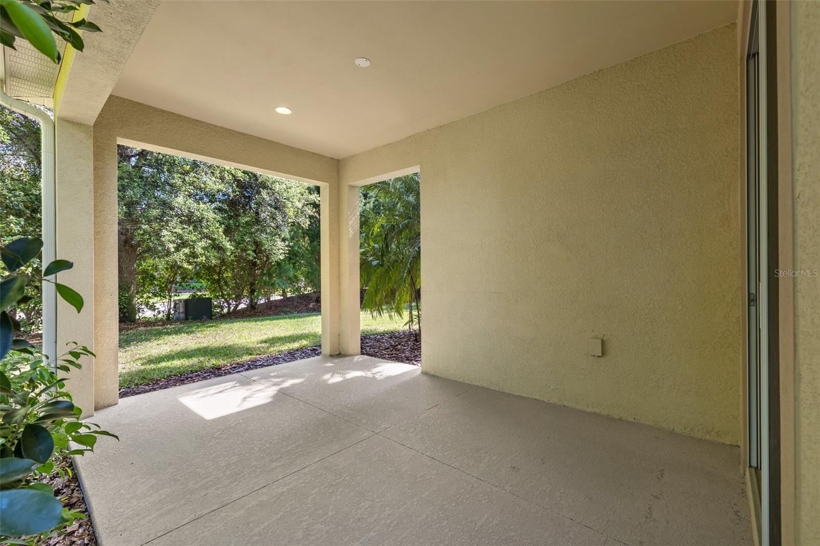 Listing photo id 47 for 4424 Vermillion Sky Drive