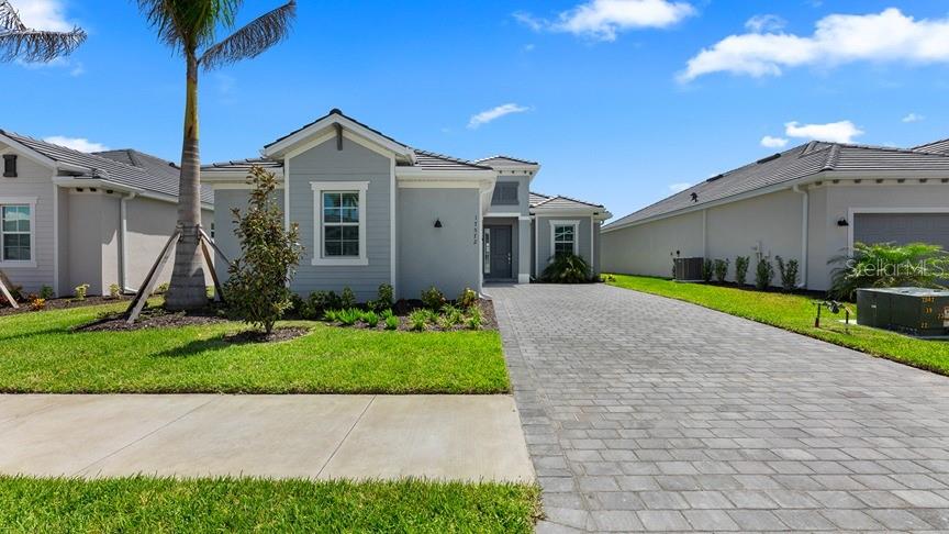 Details for 17572 Santorini Court, VENICE, FL 34293