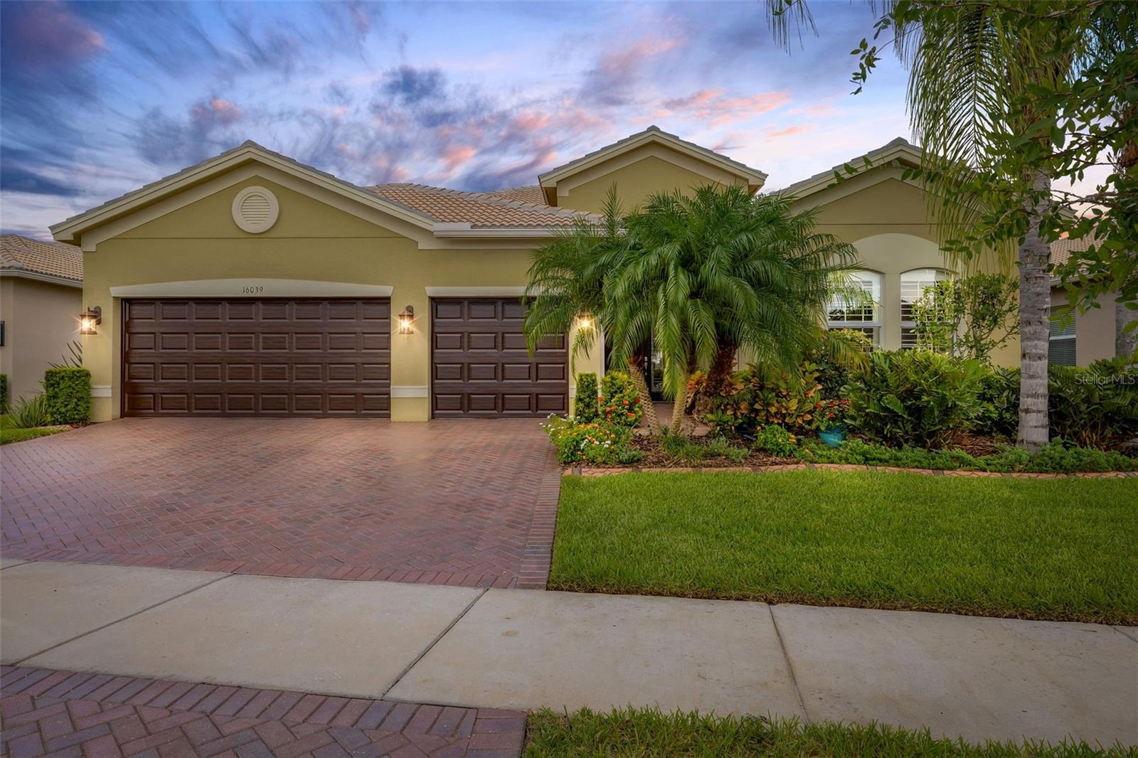 Details for 16039 Cape Coral Drive, WIMAUMA, FL 33598