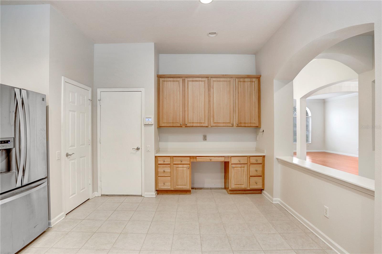 Listing photo id 10 for 3511 Juneberry Drive