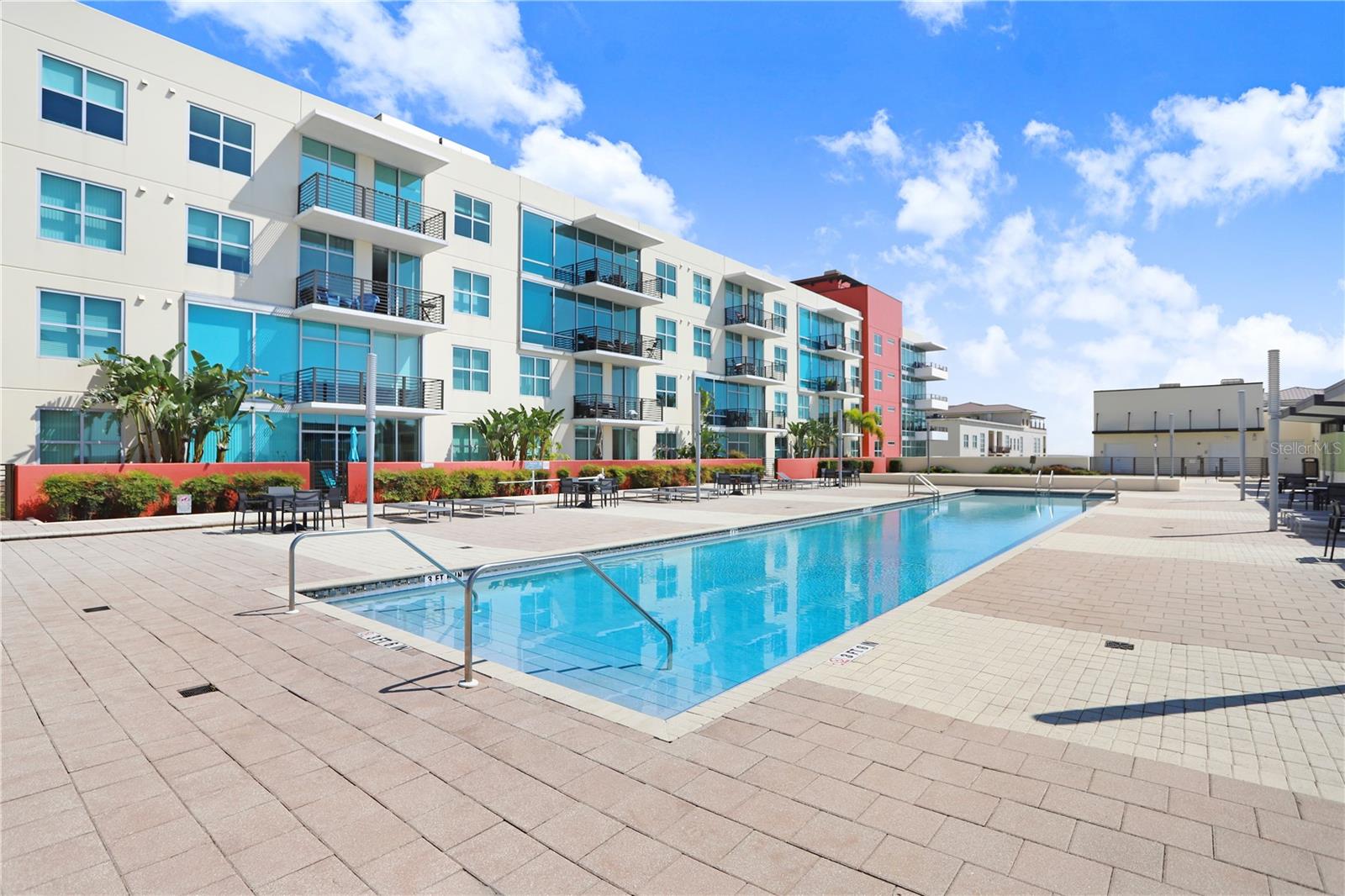 Listing photo id 15 for 1208 Kennedy Boulevard 1211