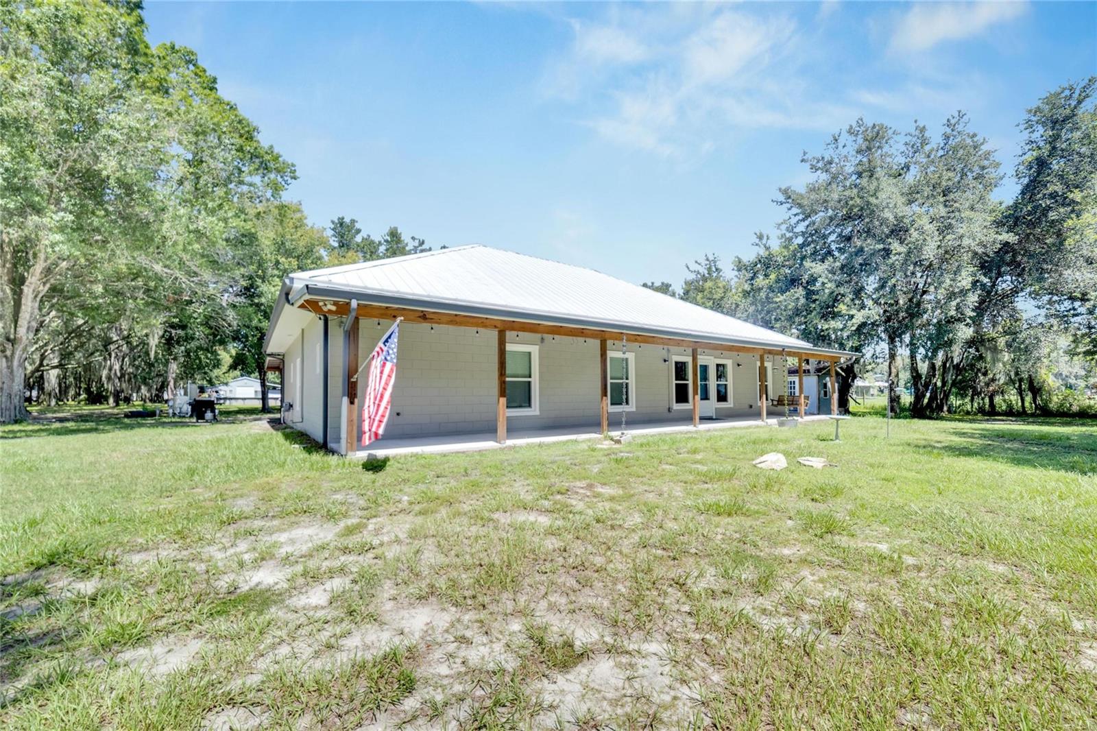 Listing photo id 4 for 9019 County Line Road