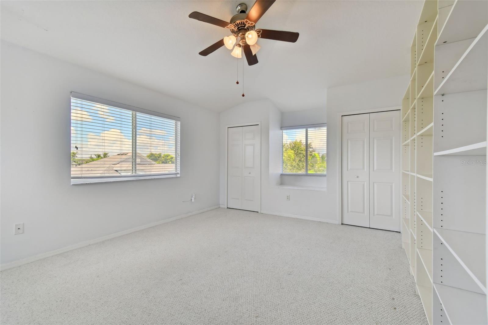 Listing photo id 40 for 13642 Artesa Bell Drive