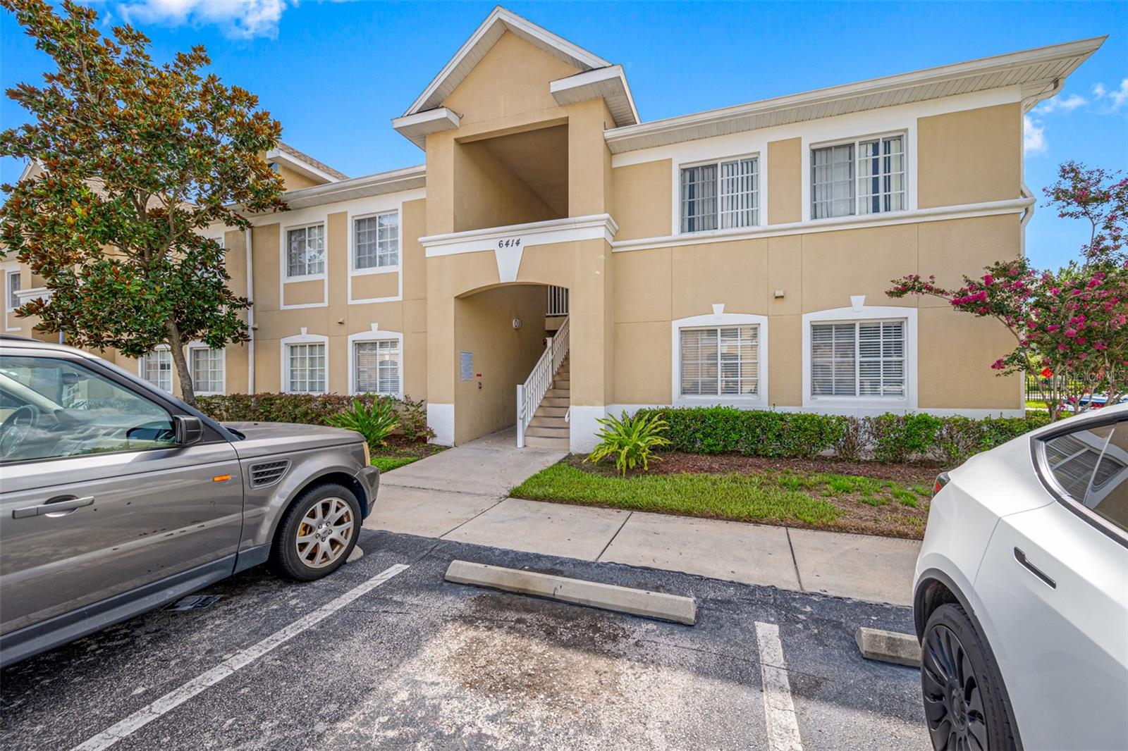 Details for 6414 Hollydale Place 102, RIVERVIEW, FL 33578