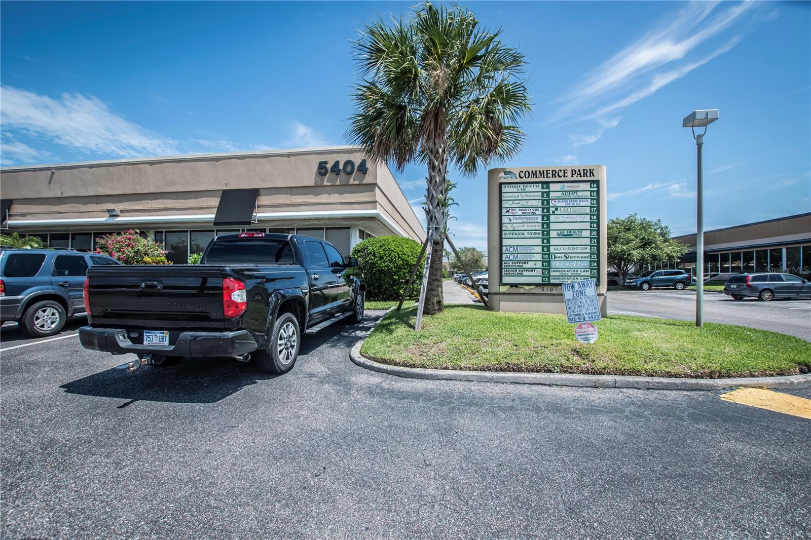 Image 2 of 21 For 5404 Hoover Boulevard 7