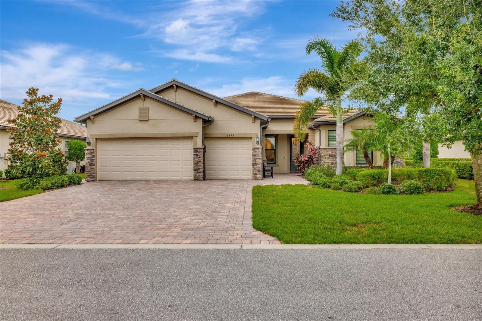 Details for 13479 Calimento Street, VENICE, FL 34293