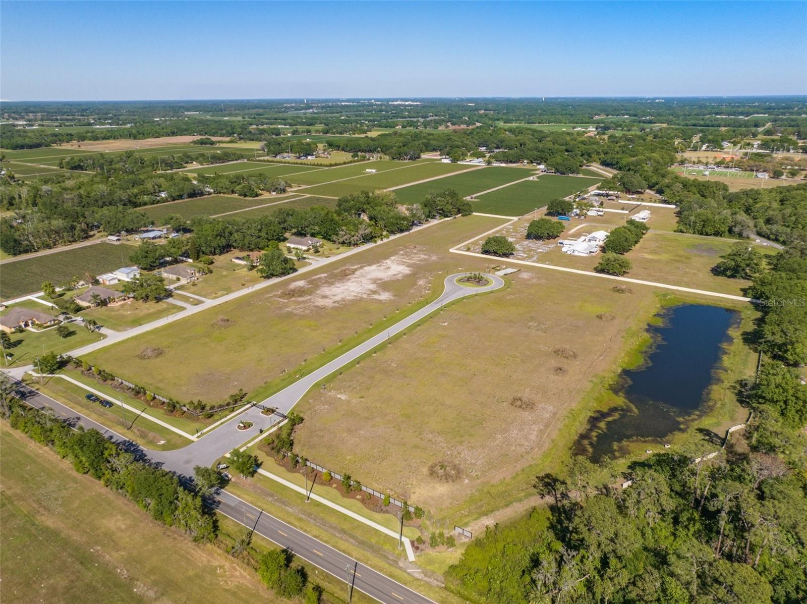 Image 5 of 14 For 14294 Pine Straw Court