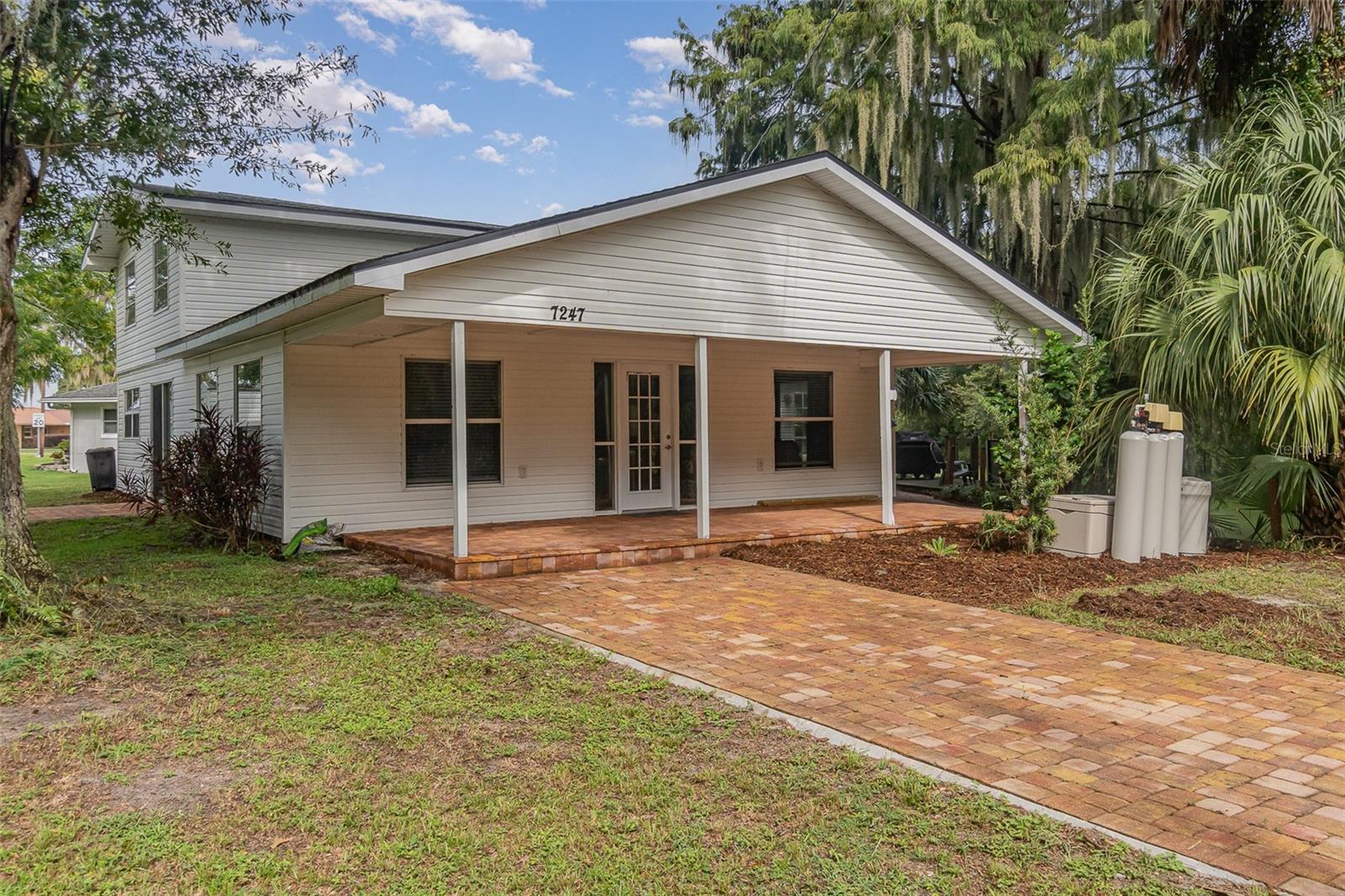 Details for 7247 Treasure Island Road, LEESBURG, FL 34788