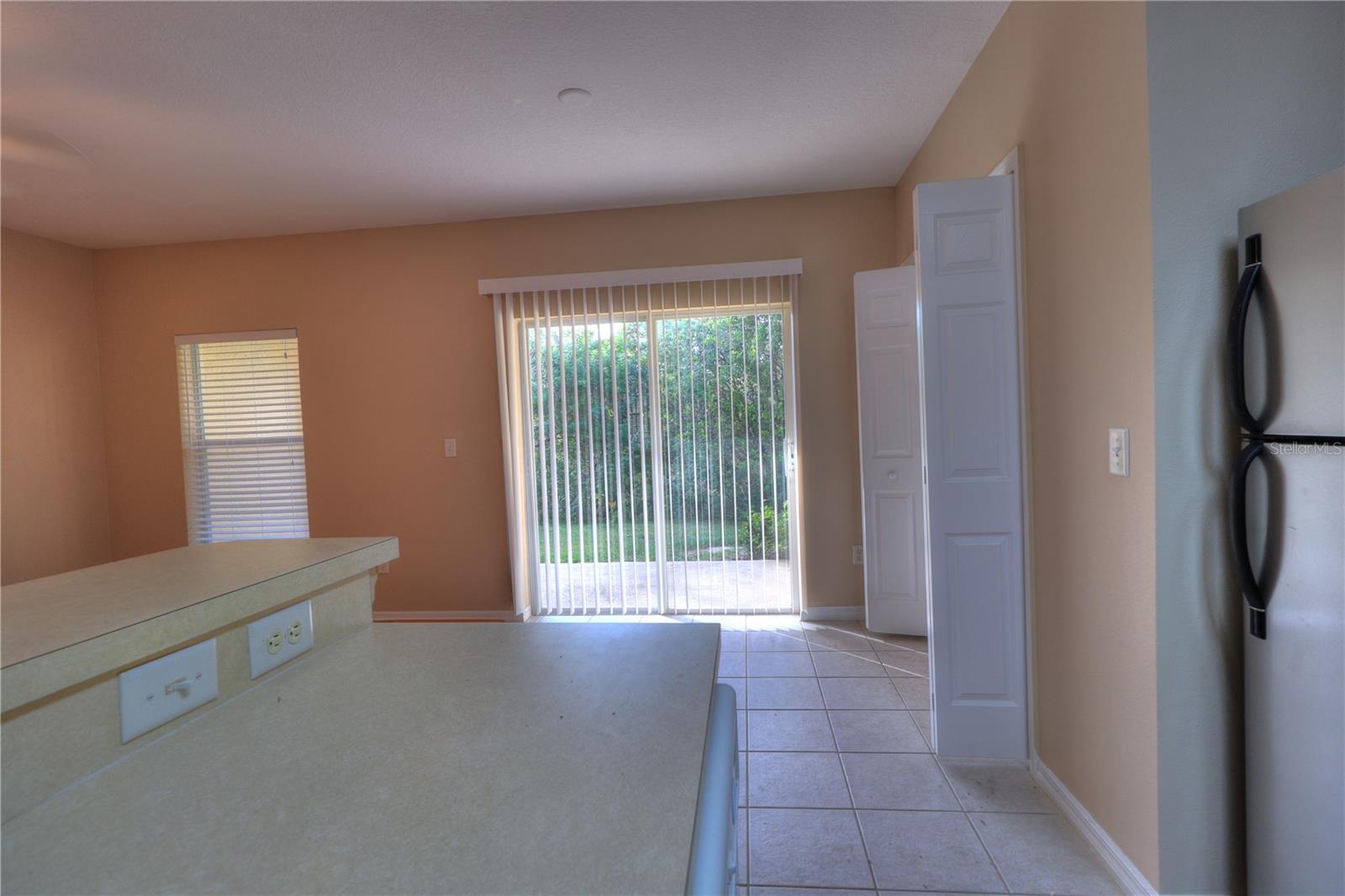 Image 11 of 60 For 6121 Olivedale Drive