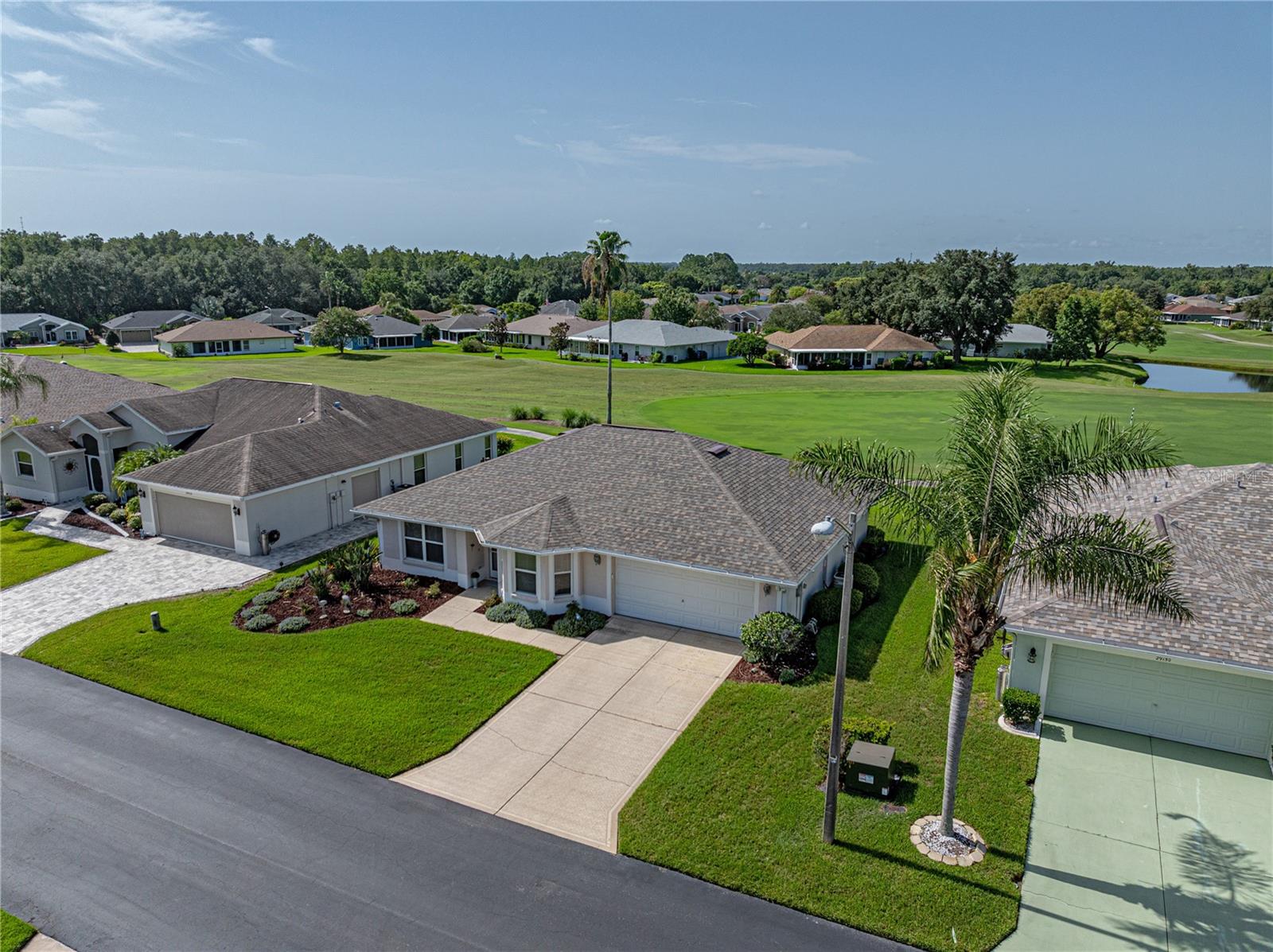 Listing photo id 50 for 29202 Caddyshack Lane