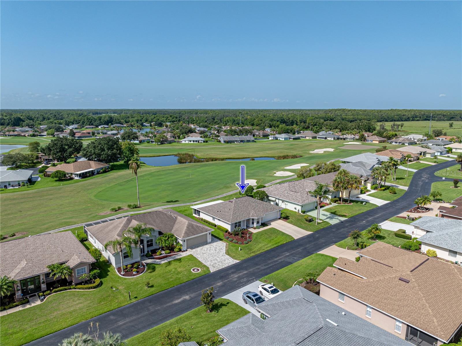 Listing photo id 51 for 29202 Caddyshack Lane