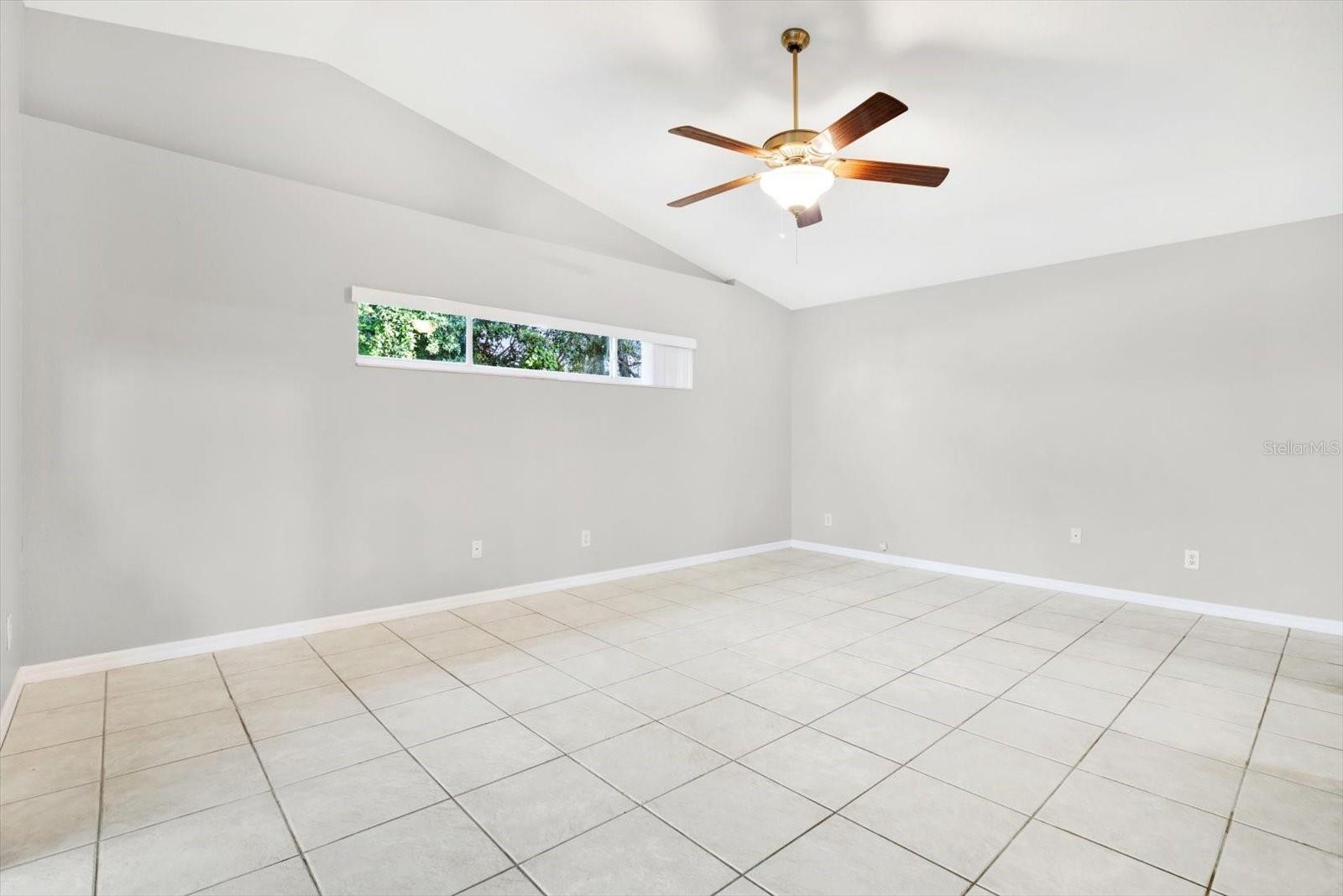 Image 11 of 38 For 6439 Gentle Ben Cir