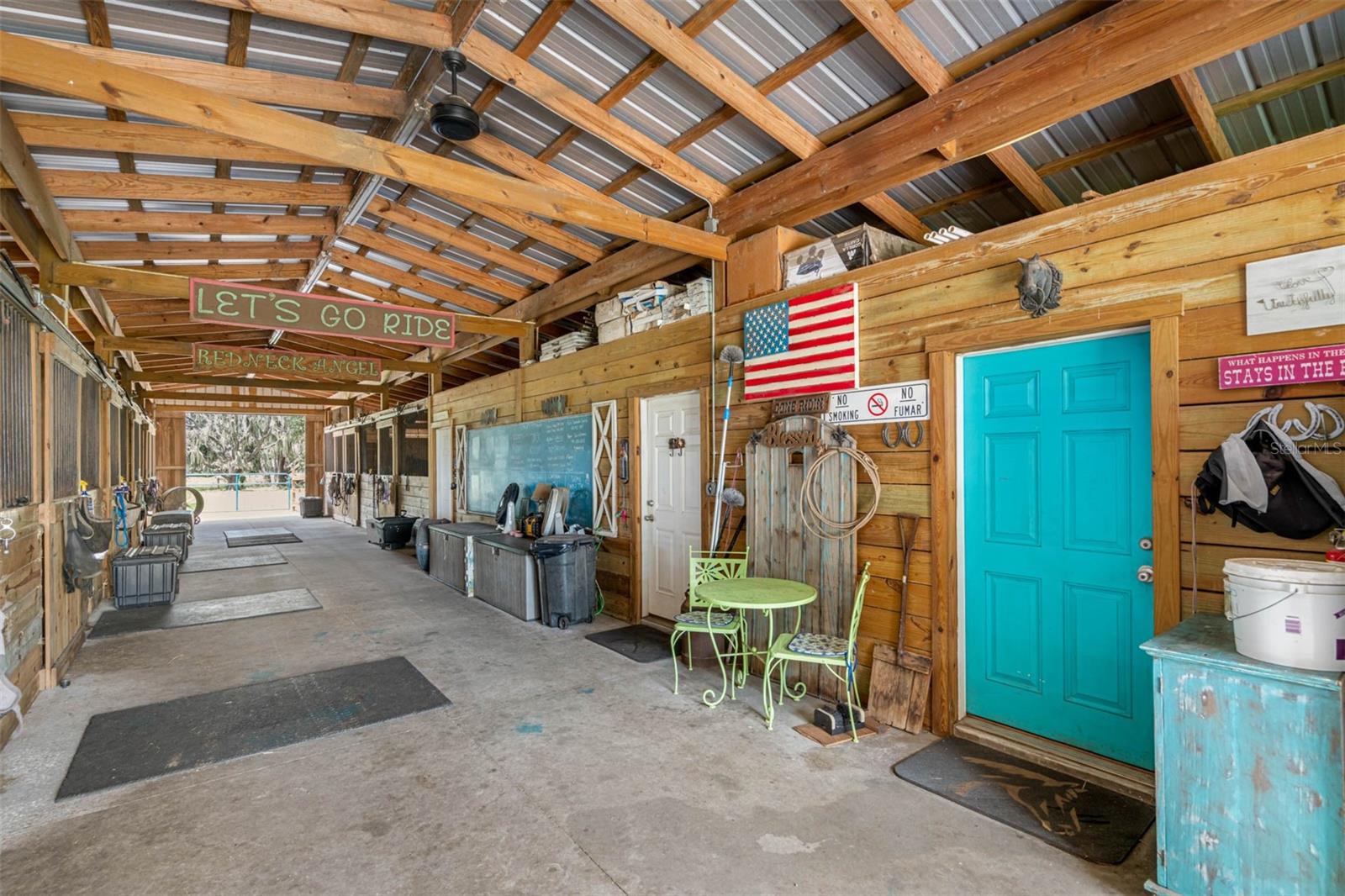 Listing photo id 36 for 8602 State Road 674