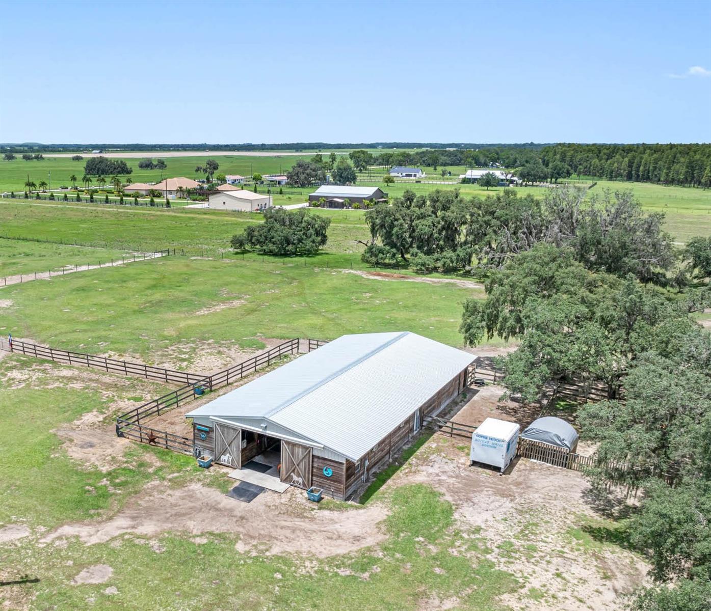 Listing photo id 66 for 8602 State Road 674