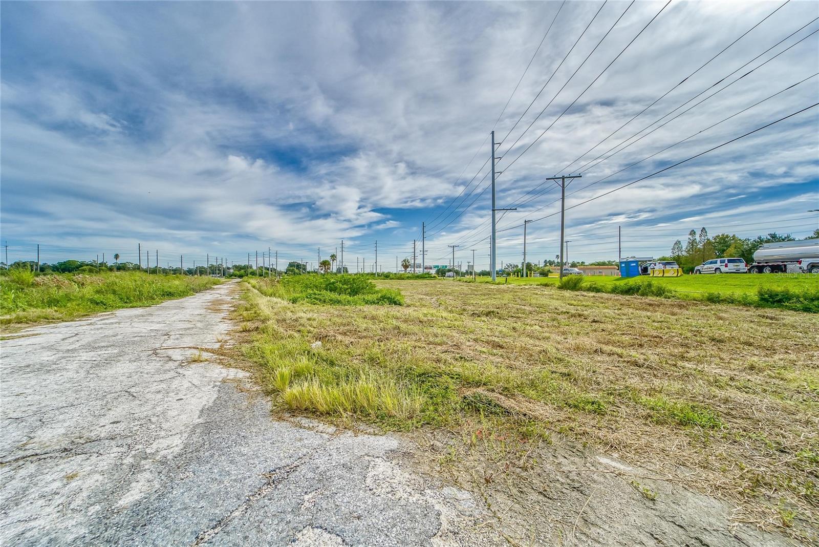 Listing photo id 15 for 1801 Maritime Boulevard