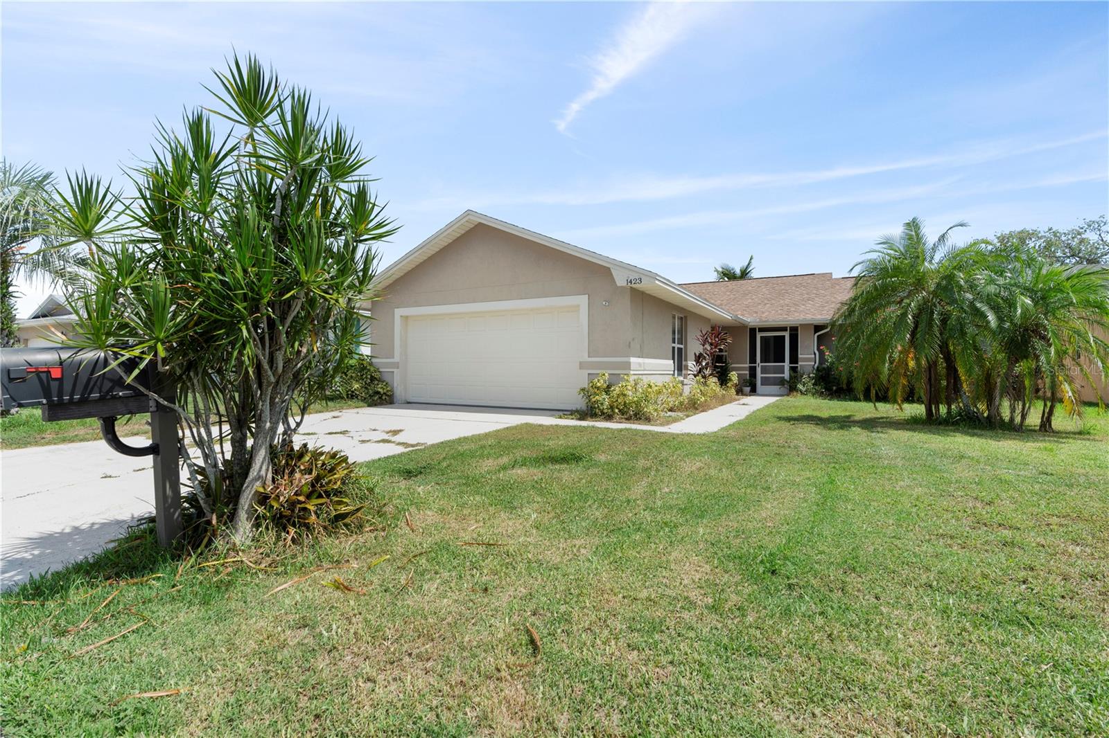 Details for 1423 Grand Cayman Circle, WINTER HAVEN, FL 33884