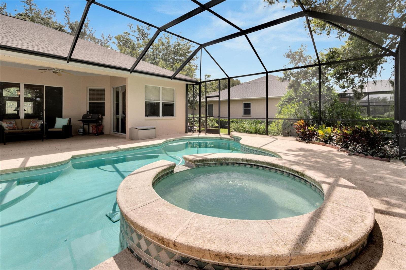 Listing photo id 53 for 2925 Forest Hammock Drive