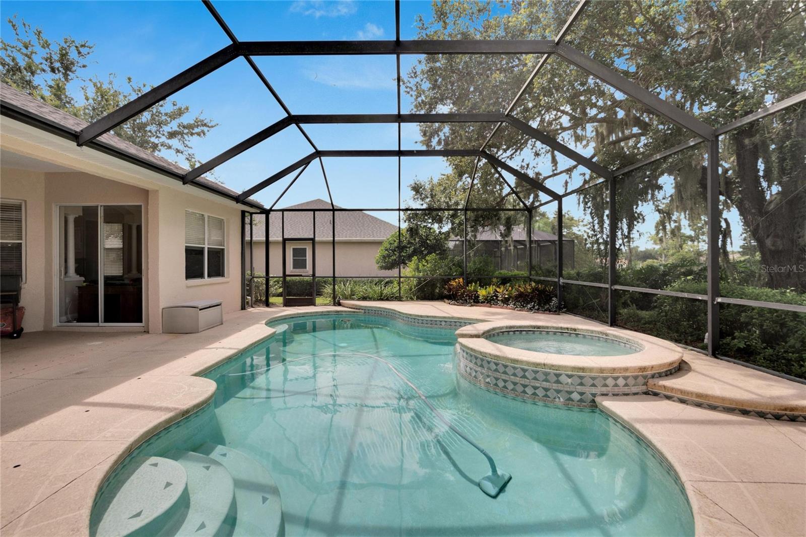 Listing photo id 56 for 2925 Forest Hammock Drive