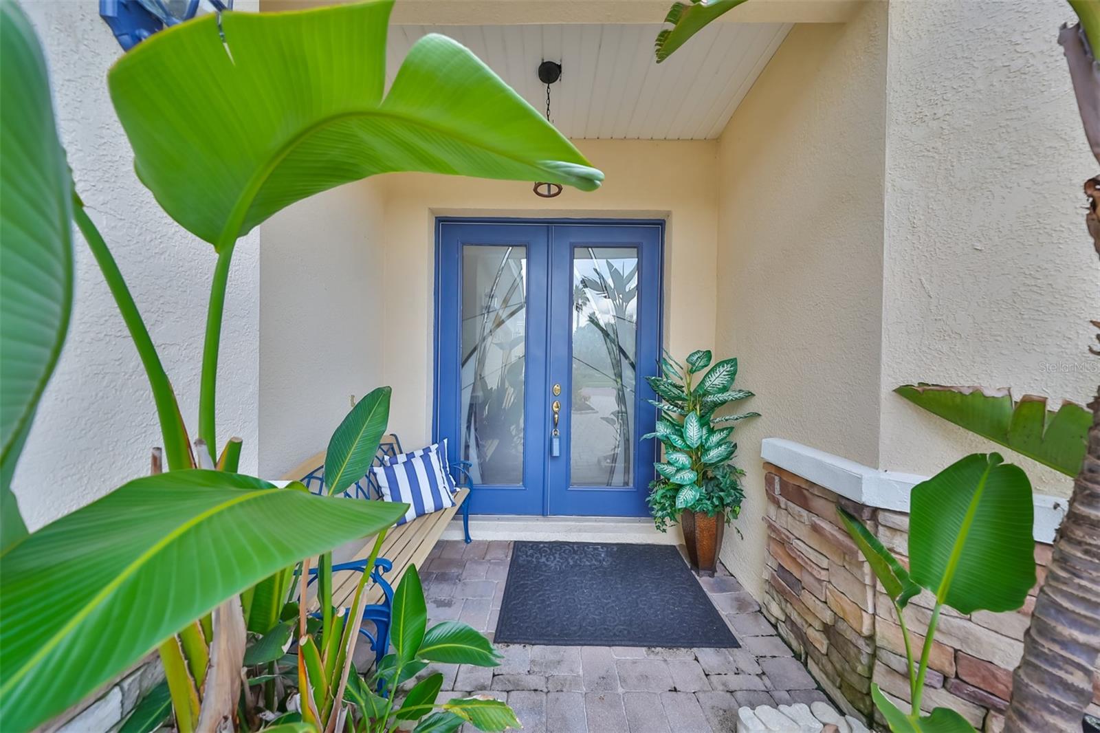 Listing photo id 2 for 18050 Cozumel Isle Drive