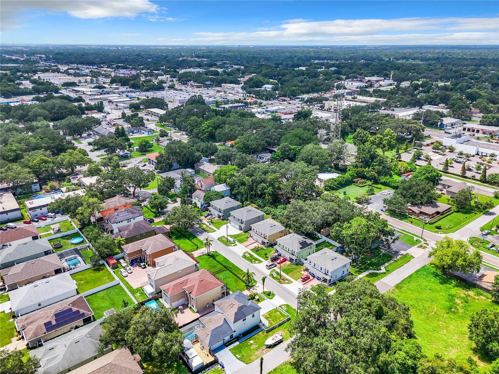 Listing photo id 75 for 235 Mason Street