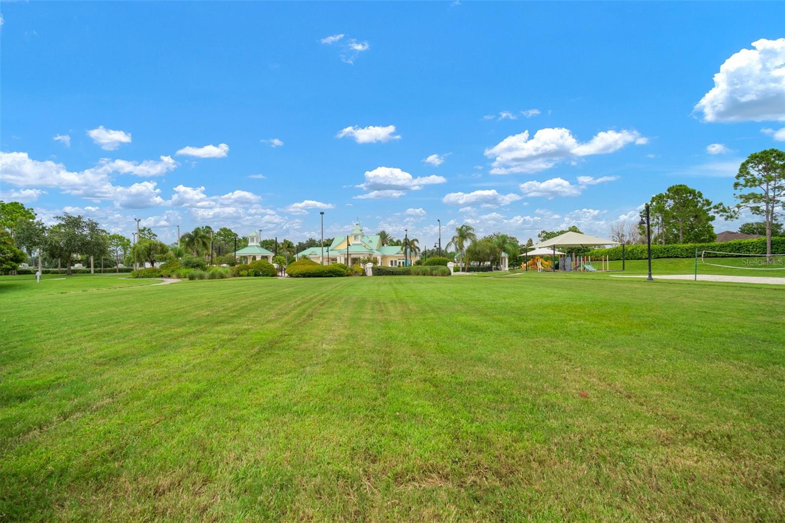 Image 83 of 90 For 5439 Sandy Shell Drive