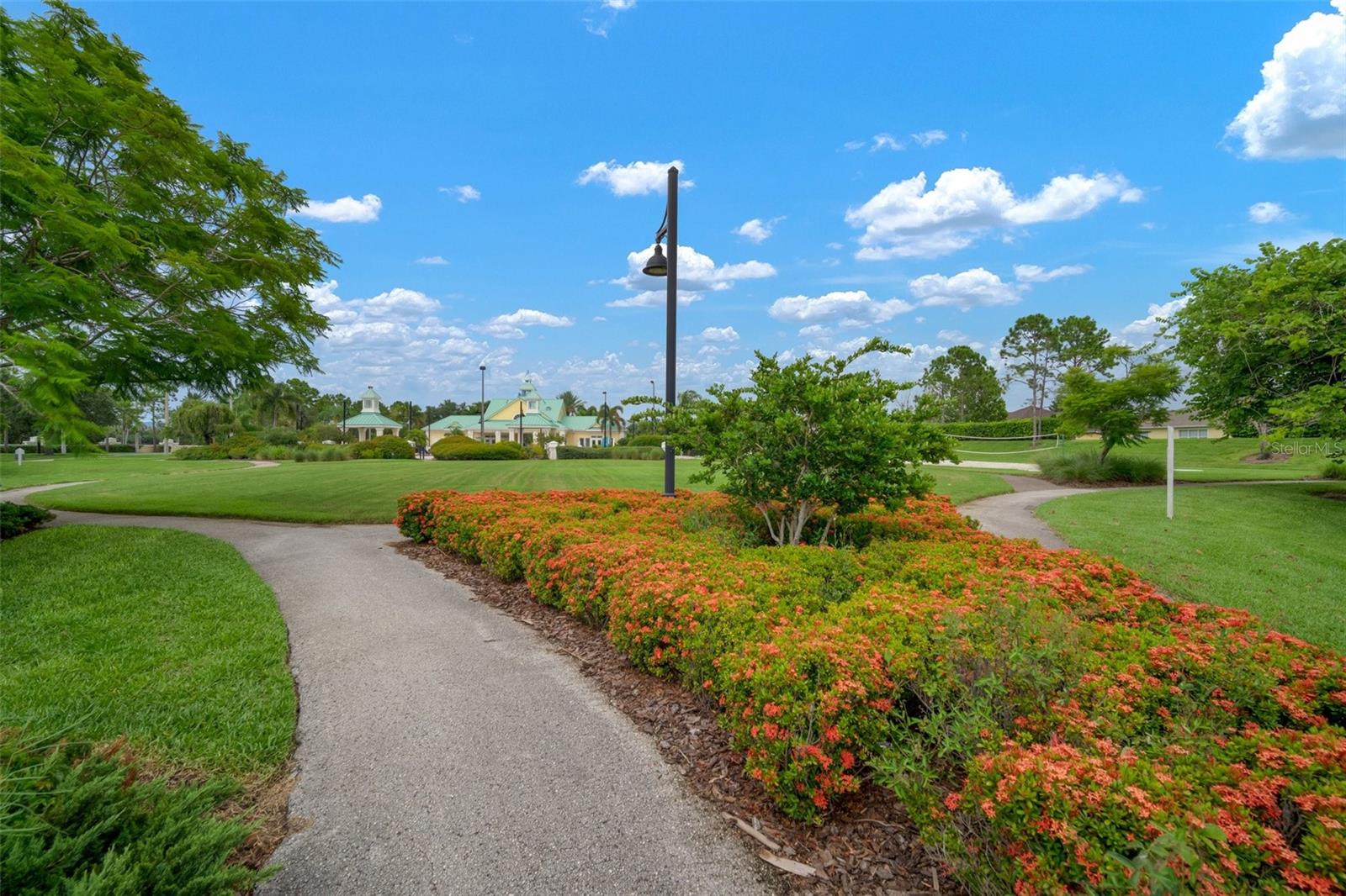 Image 88 of 90 For 5439 Sandy Shell Drive