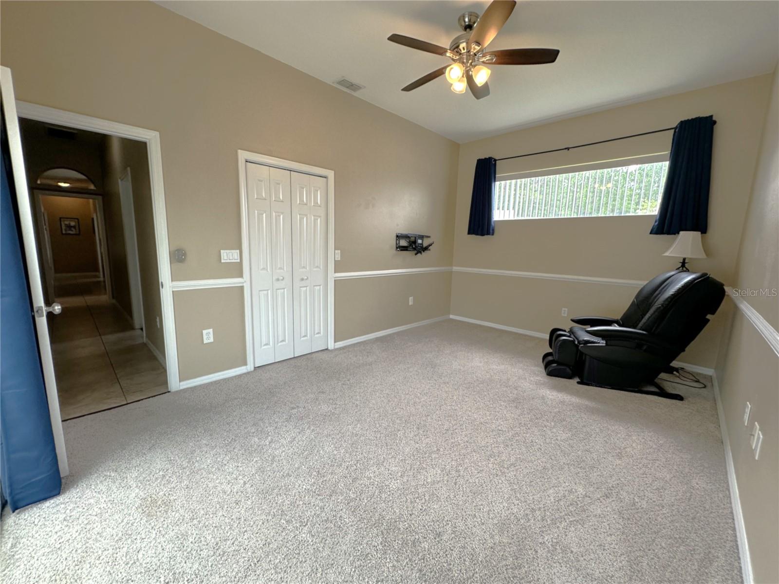 Listing photo id 31 for 4411 Gem Court