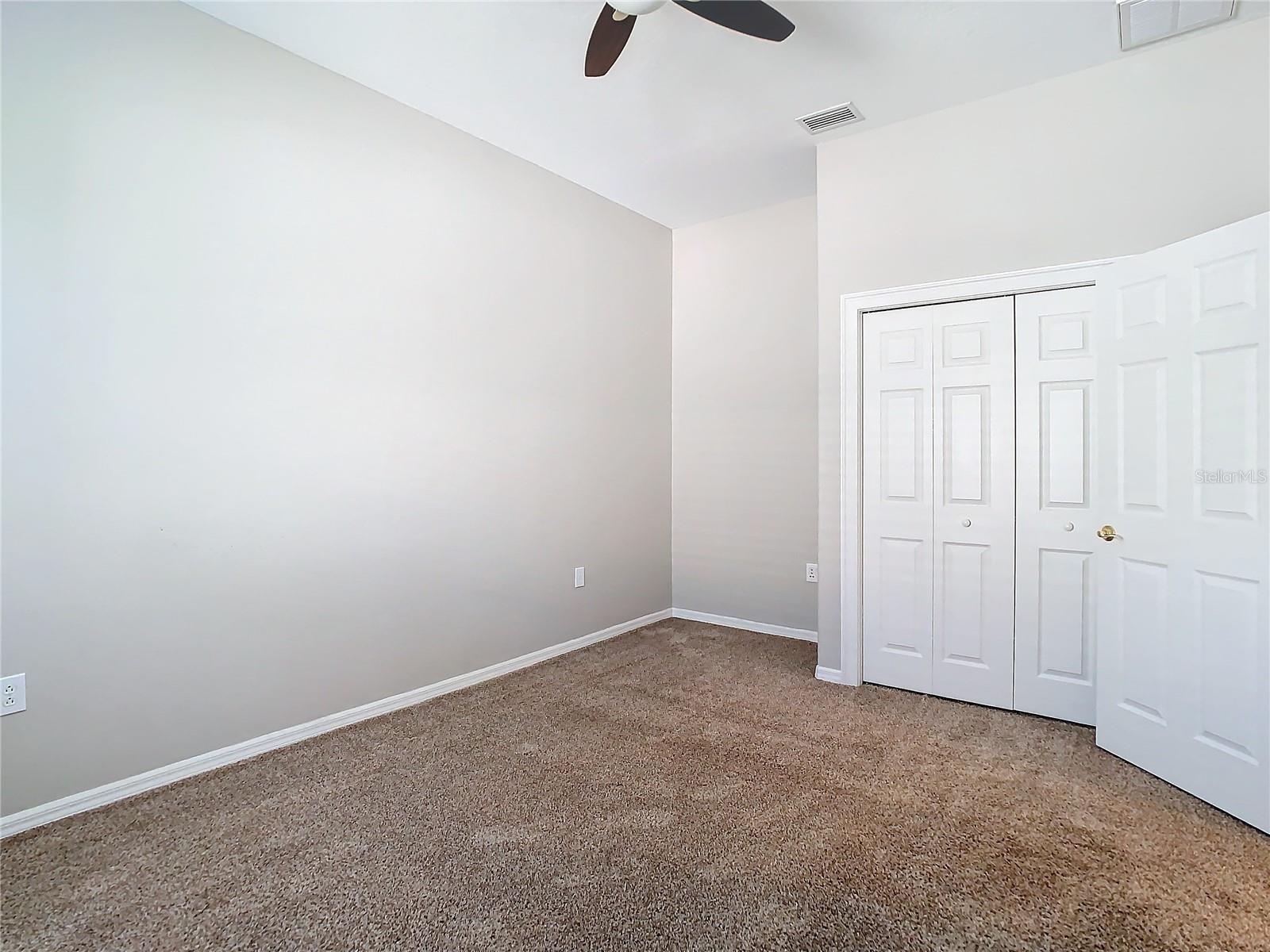 Listing photo id 51 for 1453 Parilla Circle