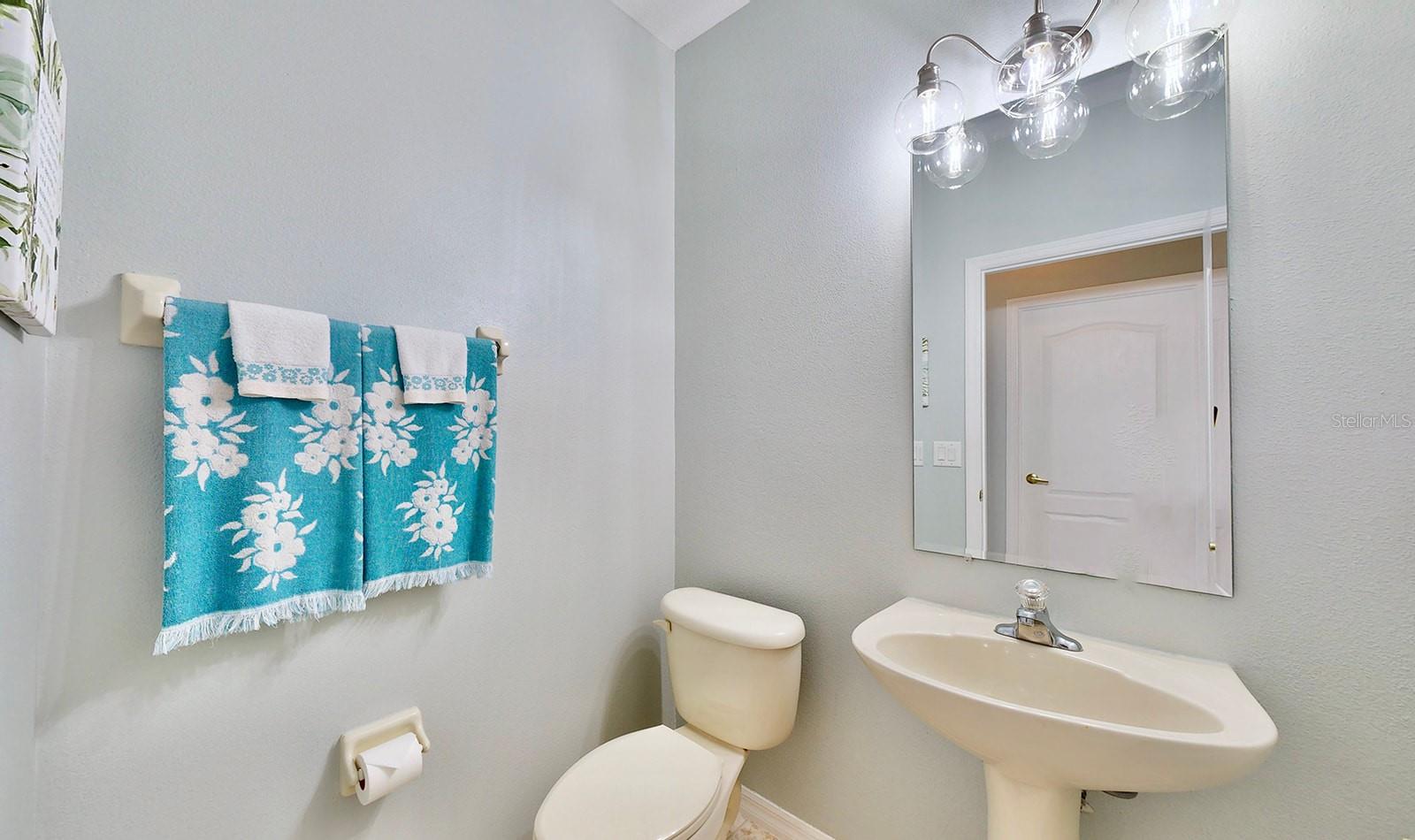 Listing photo id 27 for 2614 Sylvan Ramble Court