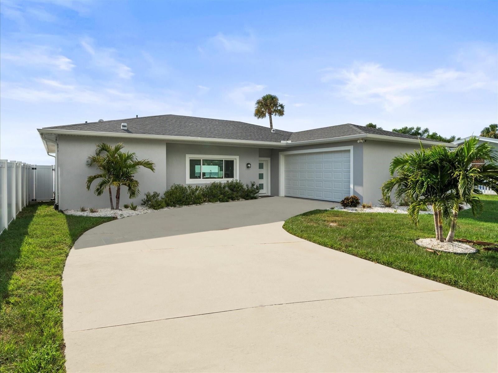 Listing photo id 6 for 1909 Gulfview Drive